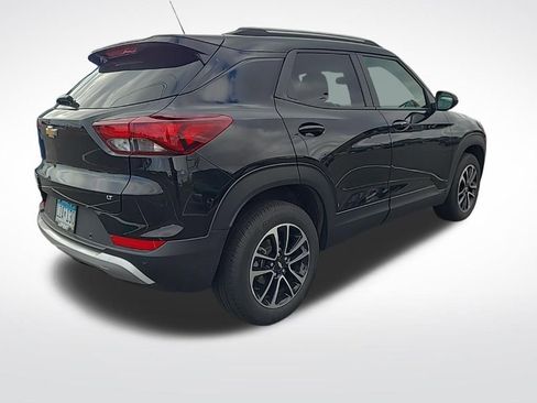 Used 2024 Chevrolet TrailBlazer LT w/ Convenience Package image 4