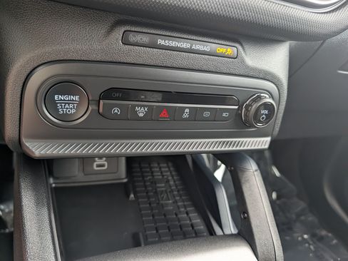 Used 2025 Ford Bronco Sport Big Bend AWD/4WD image 31