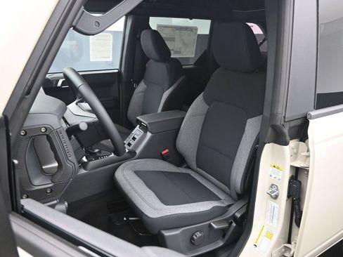 New 2026 Ford Bronco Big Bend AWD/4WD image 8