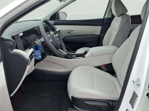 New 2026 Hyundai Tucson SE FWD image 10