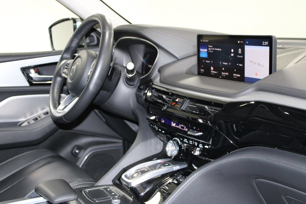 Used 2023 Acura MDX w/ Technology Package AWD/4WD image 31