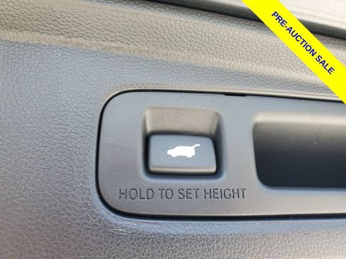Used 2024 Honda CR-V Sport Touring image 9