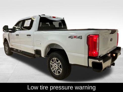Used 2025 Ford F250 XLT image 5