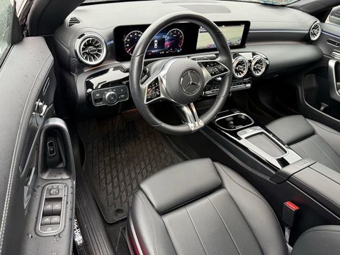 Certified 2024 Mercedes-Benz CLA 250 4MATIC image 11