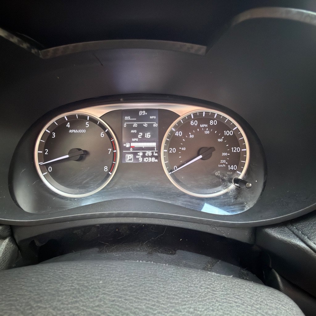 Used 2020 Nissan Versa S FWD image 36