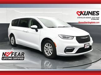 Certified 2023 Chrysler Pacifica Touring-L FWD video 1
