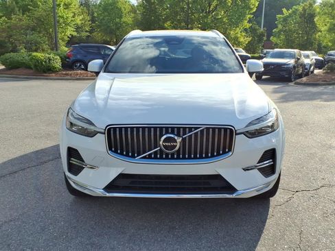 Used 2023 Volvo XC60 B5 Ultimate FWD image 10
