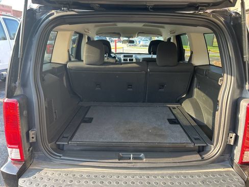 Used 2011 Dodge Nitro Heat image 16