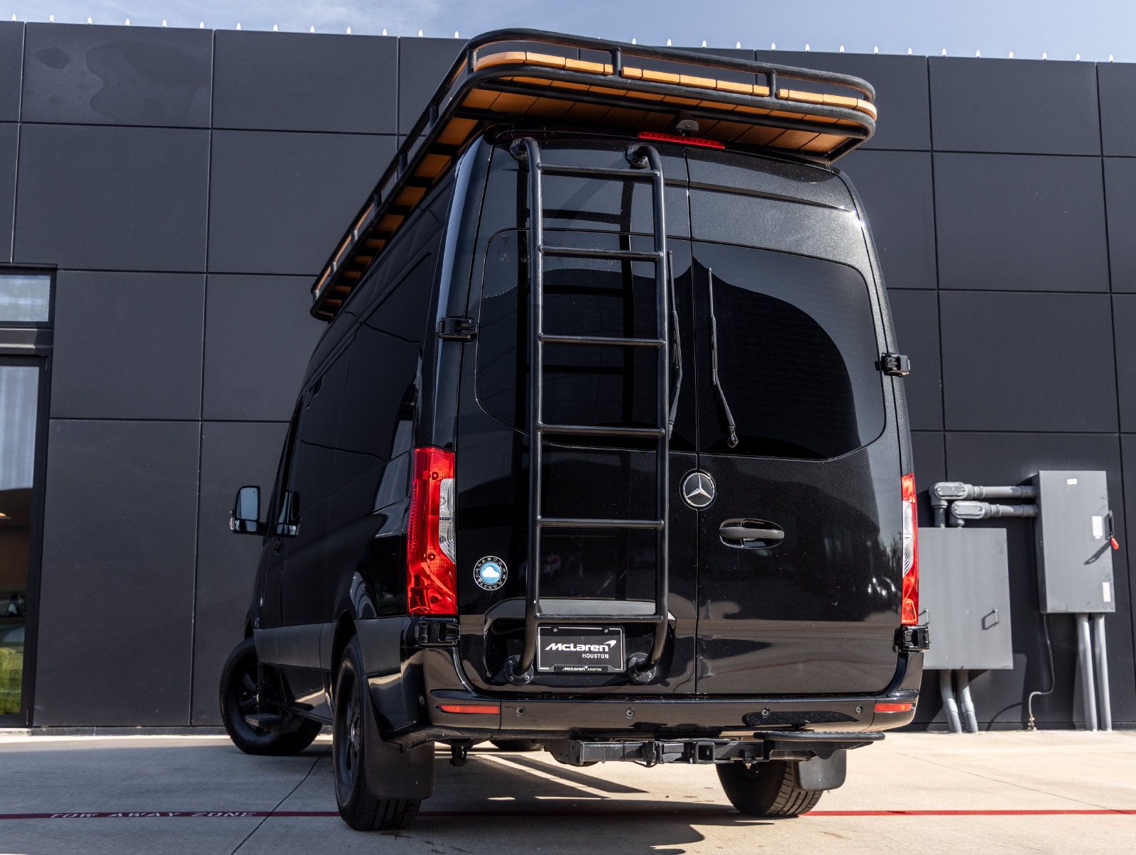 Used 2019 Mercedes-Benz Sprinter 2500 image 5