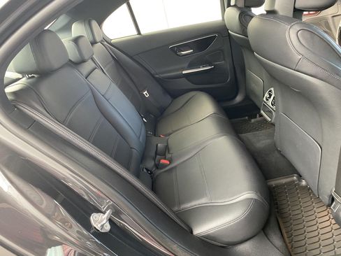 Used 2022 Mercedes-Benz C 300 4MATIC Sedan image 12