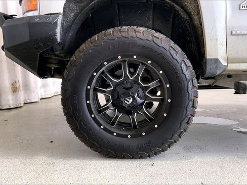Used 2018 Chevrolet Silverado 2500 High Country w/ Duramax Plus Package AWD/4WD image 6