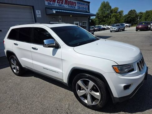 Used 2015 Jeep Grand Cherokee Limited w/ Luxury Group II RWD image 3
