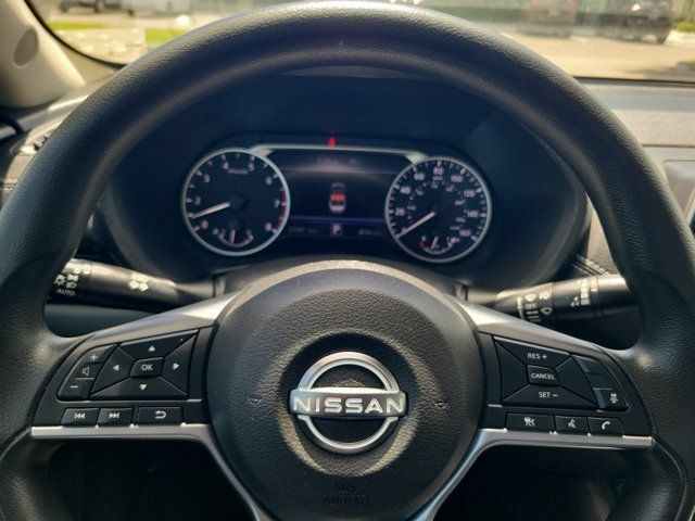 Certified 2025 Nissan Sentra SV FWD image 21