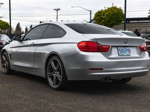 Used 2014 BMW 428i xDrive Coupe w/ Driver Assistance Package image 12