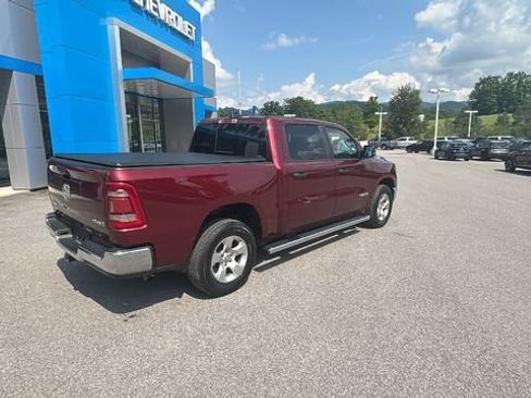 Used 2024 RAM 1500 Big Horn AWD/4WD image 4
