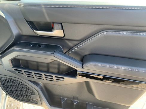 New 2026 Toyota 4Runner Limited image 19