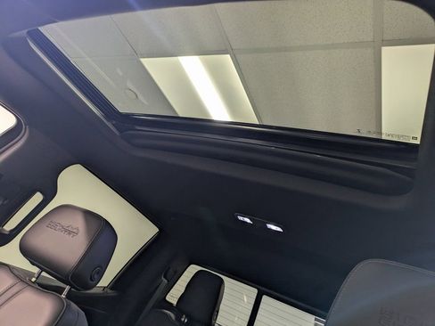 Used 2021 Chevrolet Silverado 1500 High Country w/ LPO, Dark Essentials Package image 21