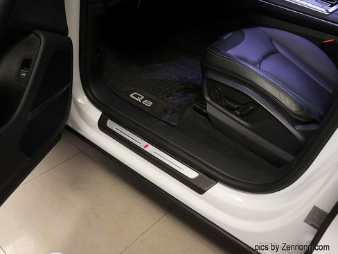 Used 2022 Audi Q8 Premium Plus image 29