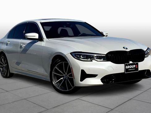 Used 2021 BMW 330i Sedan w/ Driving Assistance Package image 2