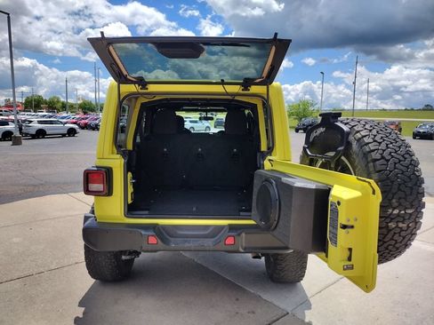 Used 2022 Jeep Wrangler Unlimited Sport AWD/4WD image 11