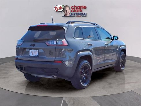 Used 2022 Jeep Cherokee Latitude image 5