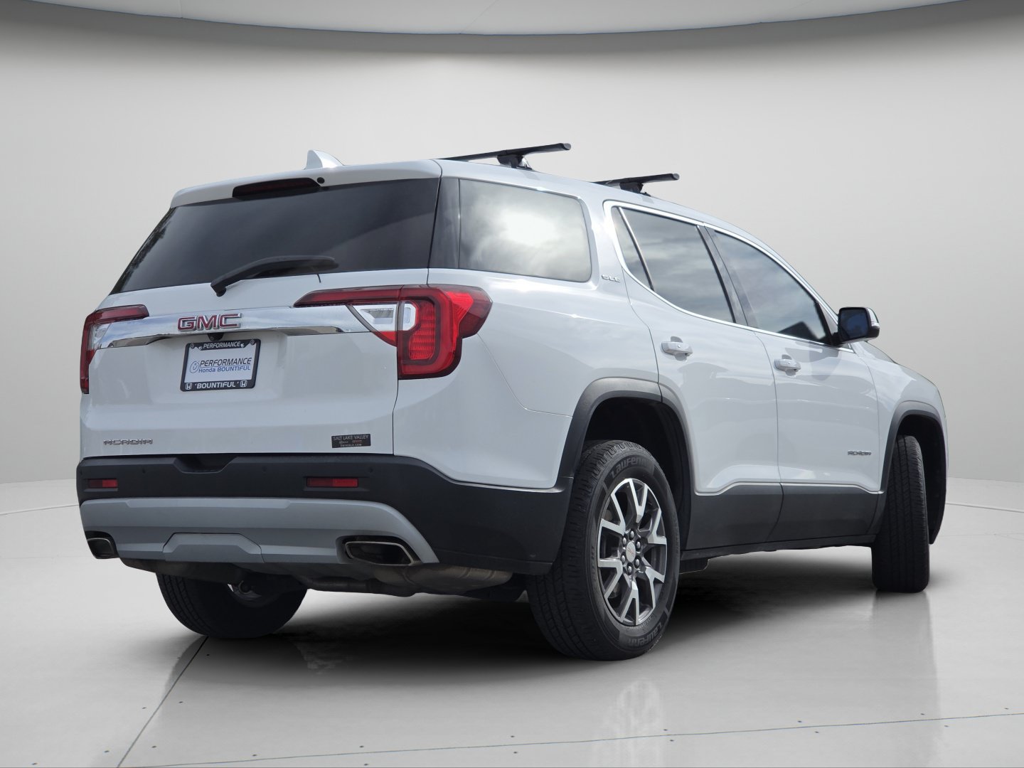 Used 2020 GMC Acadia SLE FWD image 21