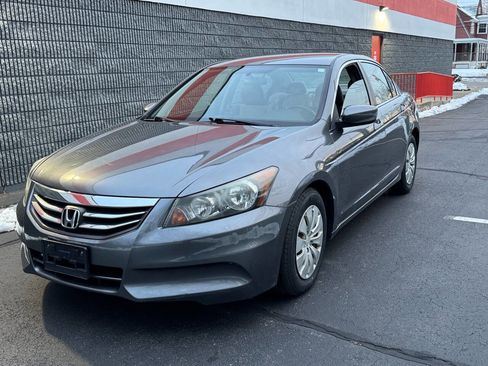 Used 2011 Honda Accord LX image 18