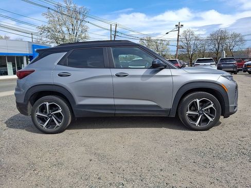 Used 2023 Chevrolet TrailBlazer RS w/ Convenience Package image 8