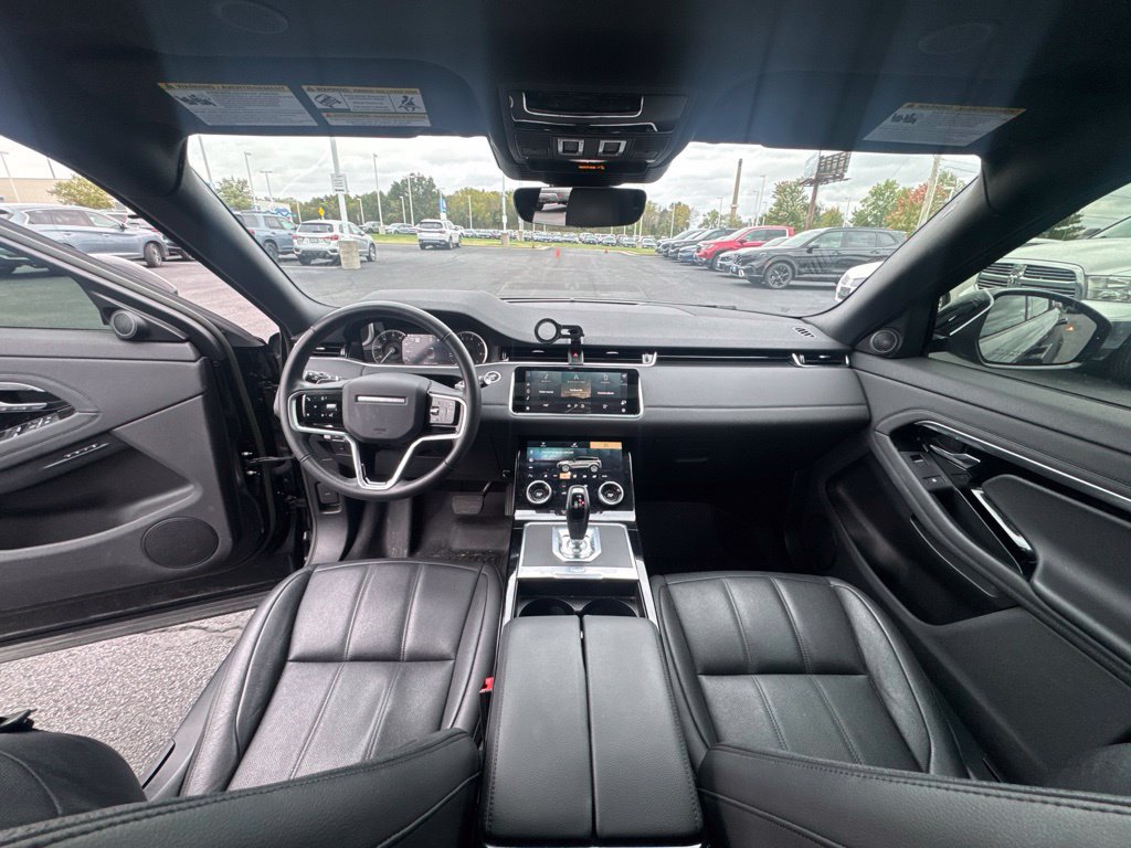 Used 2023 Land Rover Range Rover Evoque SE AWD/4WD image 31