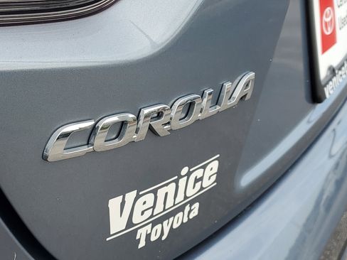 Used 2022 Toyota Corolla LE image 7