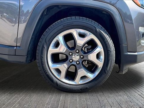Used 2020 Jeep Compass Limited FWD image 10
