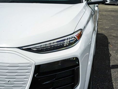 Used 2025 Audi Q6 e-tron Premium Plus w/ Premium Plus AWD/4WD image 7