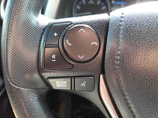 Used 2017 Toyota RAV4 LE w/ Carpet Mat Package FWD image 34