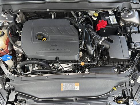 Used 2014 Ford Fusion SE FWD image 25