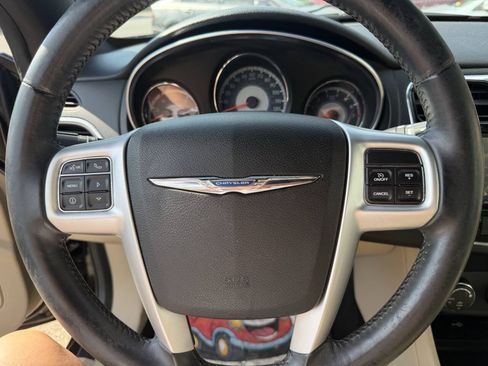 Used 2013 Chrysler 200 Limited FWD image 13