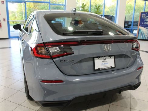 Used 2023 Honda Civic Sport image 75