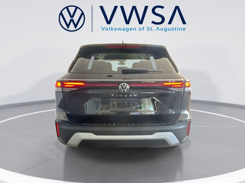 New 2026 Volkswagen Tiguan S FWD image 6