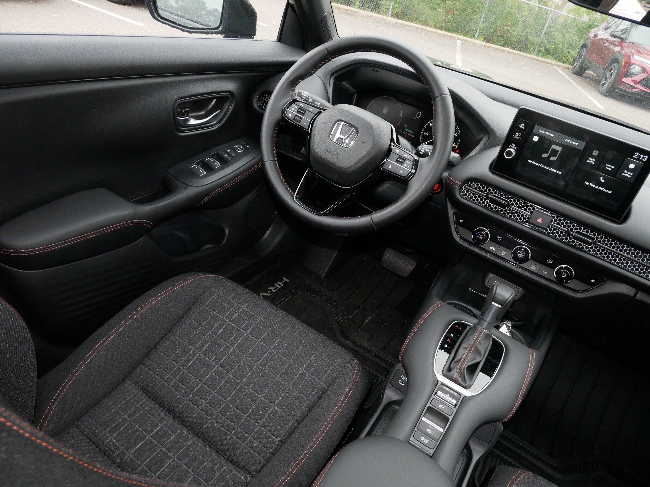 Used 2027 Honda HR-V Sport image 9