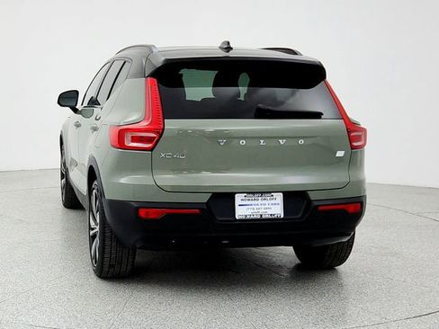 Certified 2022 Volvo XC40 P8 Recharge Plus image 6