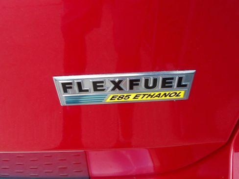 Used 2012 Dodge Grand Caravan SXT image 36