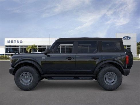 New 2025 Ford Bronco Big Bend w/ Black Diamond Package image 3
