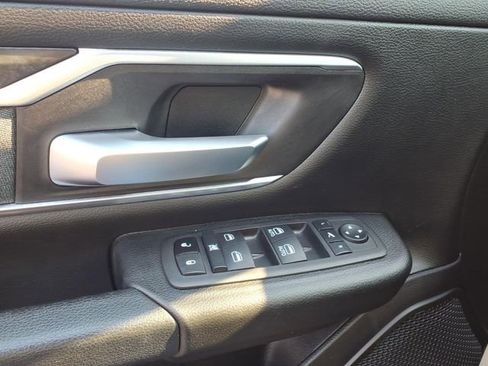 Used 2022 RAM 1500 Big Horn AWD/4WD image 15