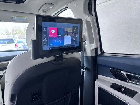 Used 2023 Kia Telluride SX image 18