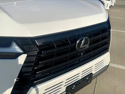 Used 2024 Lexus GX 550 AWD/4WD image 29