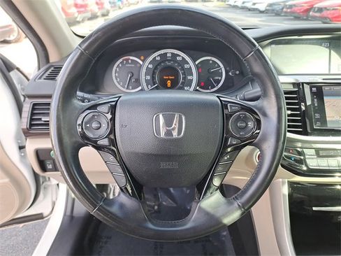 Used 2016 Honda Accord EX-L image 25