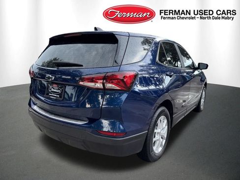 Used 2022 Chevrolet Equinox LS w/ LPO, Chrome Package FWD image 5