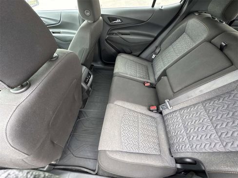 Used 2023 Chevrolet Equinox LT image 19