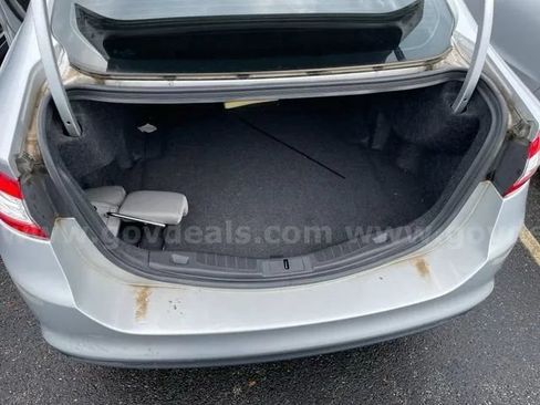 Used 2016 Ford Fusion S FWD image 20