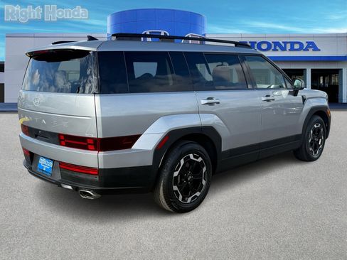 Used 2024 Hyundai Santa Fe SEL image 7