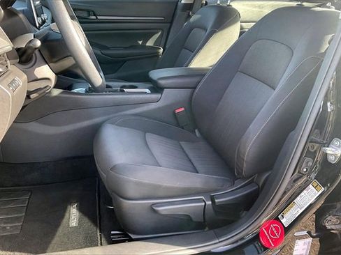 Certified 2025 Nissan Altima 2.5 S image 23